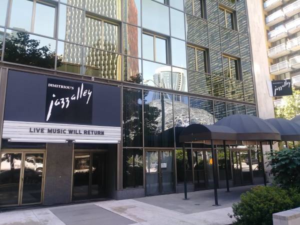 Dimitriou's Jazz Alley