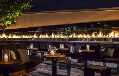 3.Stratus Rooftop Lounge