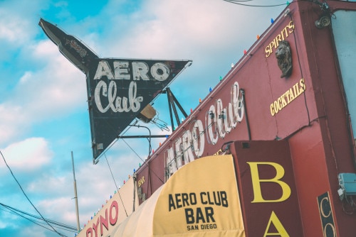 Aero Club Bar